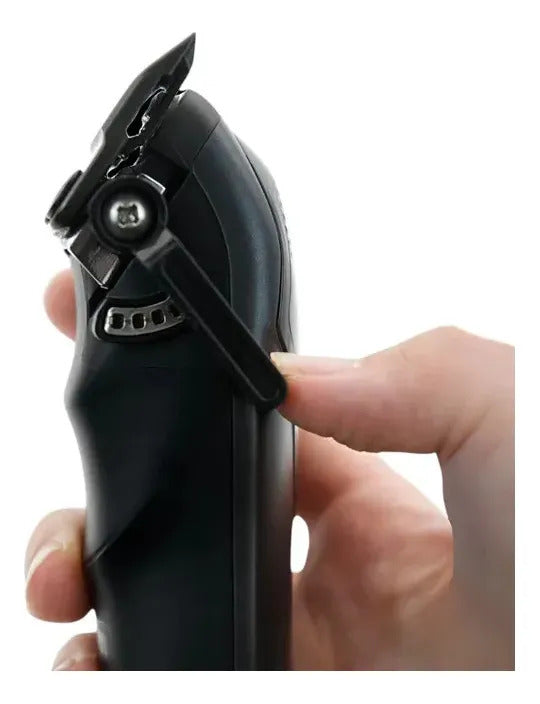 Maquina Clipper Profesional Supreme Trimmer Black Alta Poten