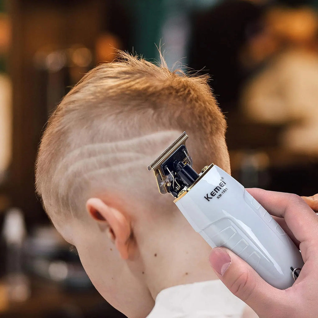 Trimmer Profesional Kemei KM-1931 Blanca: Patillera Inalámbrica de Precisión USB
