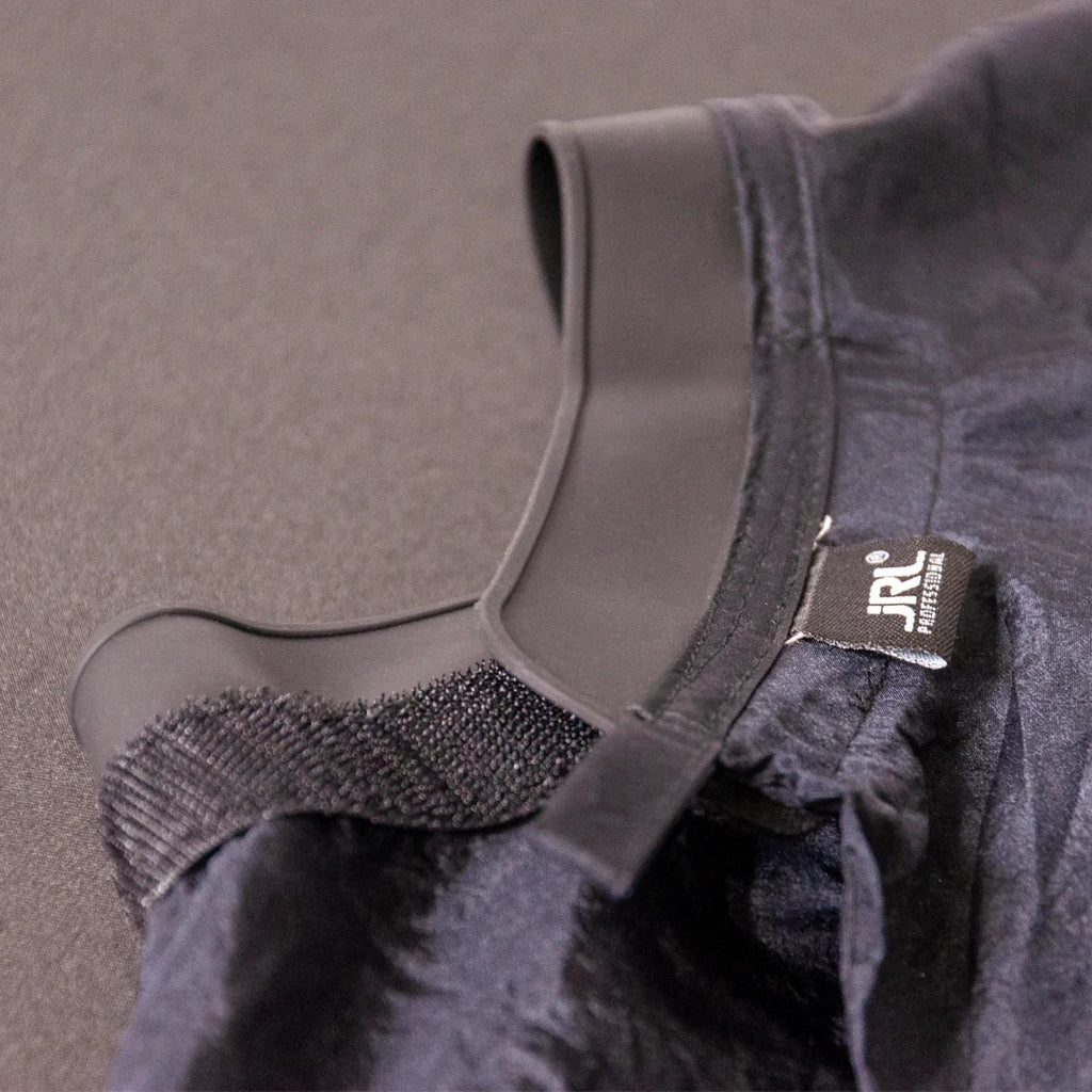 Capa de Corte JRL Premium Impermeable con Cuello de Silicona