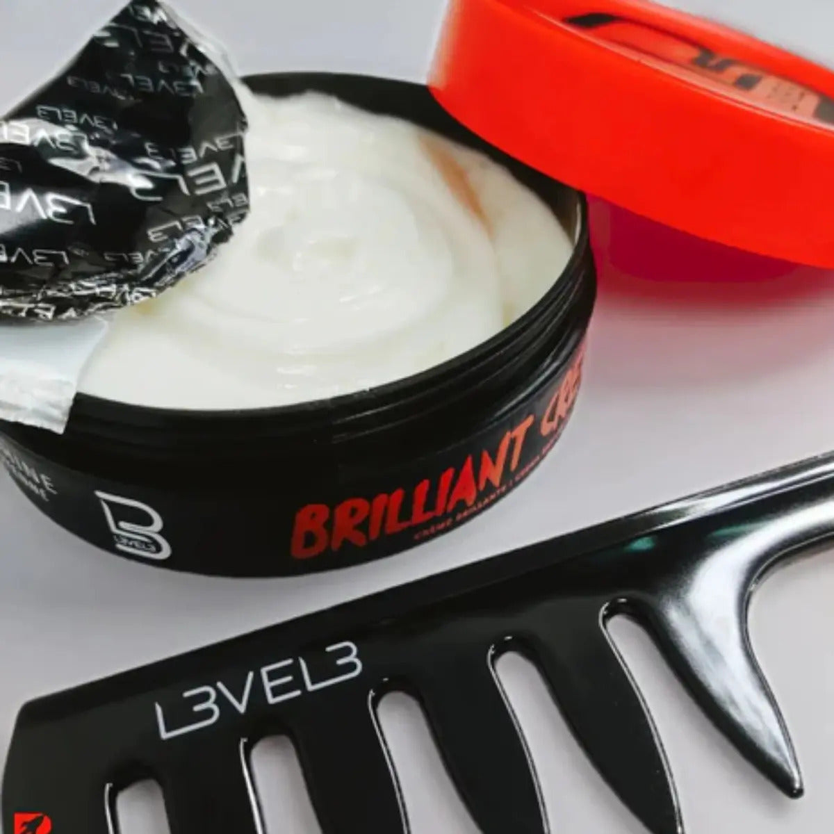 Cera en Crema Brillante Level 3 - Fijación y Brillo Profesional 150g