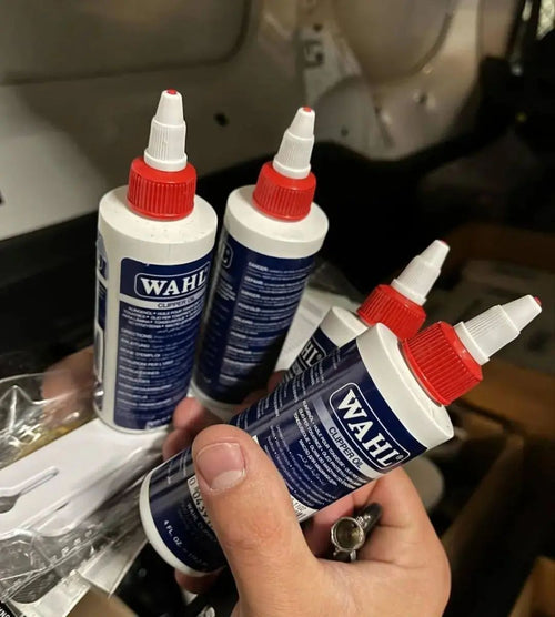 Aceite Wahl para Cuchillas 118 ml Lubricante Profesional Clipper