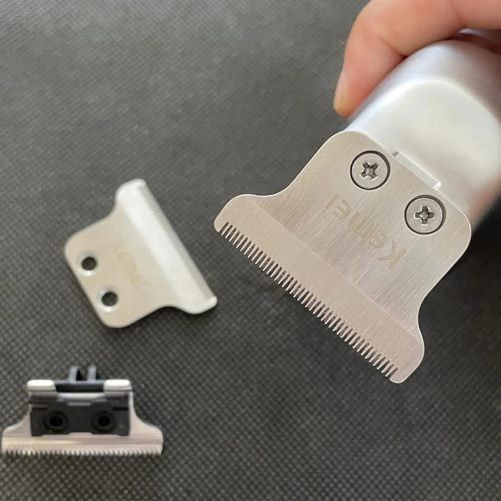 Cuchilla de Repuesto Profesional para Trimmer Kemei KM-1949 (70 Years)